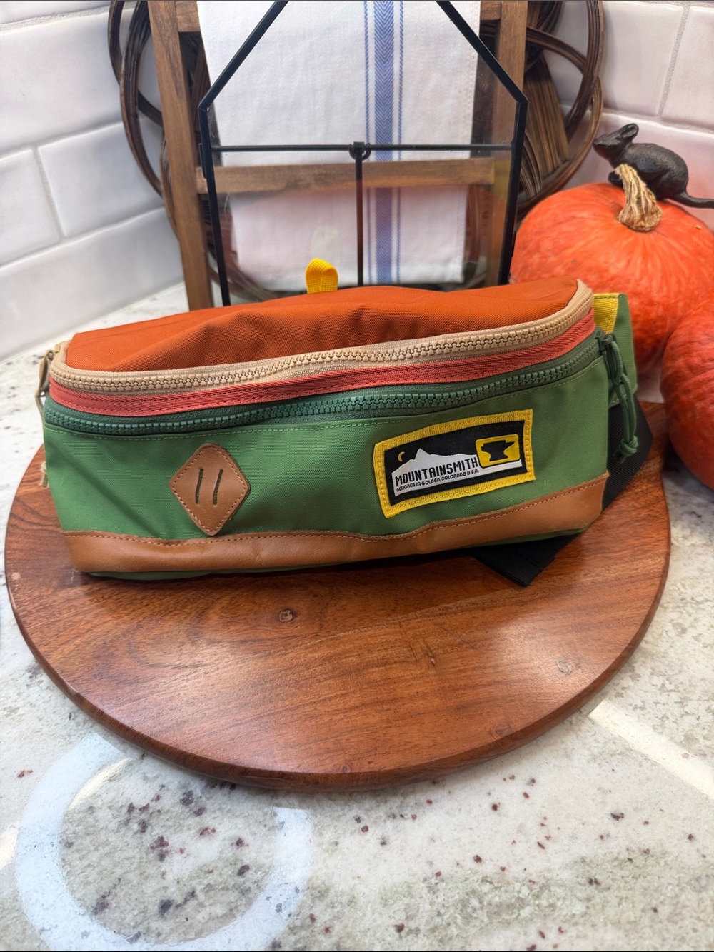 Mountain Smith Trippin Hiking Fanny Pack
